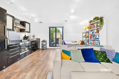 Boleyn Road, Dalston, N16