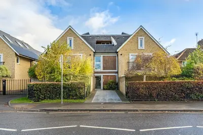 Station Road, Beaconsfield, HP9