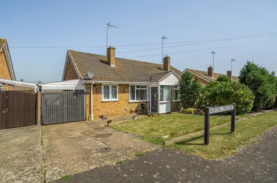 Norton Crescent, Towcester, Northamptonshire, NN12 6DW