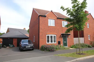 Watermill Way, Collingtree