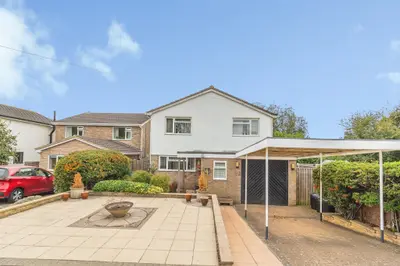 High Street North, Stewkley, LU7