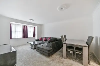3 Jubilee Court, 39 Bristow Road, Hounslow