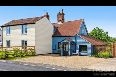 Clacton Road, Horsley Cross, CO11
