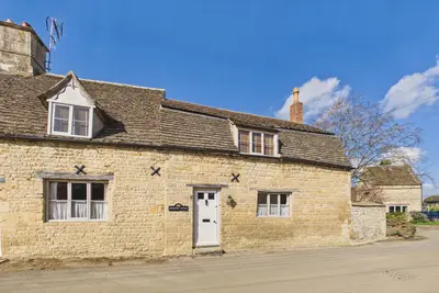 Main Street, Belmesthorpe, PE9