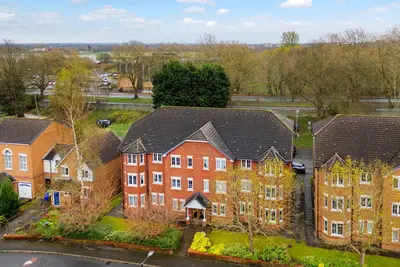 Chelsfield Grove, Chorlton