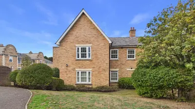Cobb Close, Bury St Edmunds, IP32