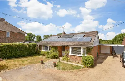 Handcross Road, Plummers Plain, RH13