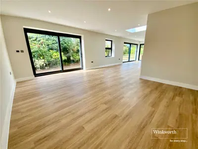 Dunlin Close, Christchurch, Dorset, BH23