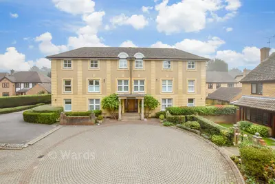 Ditton Place, Ditton, ME20