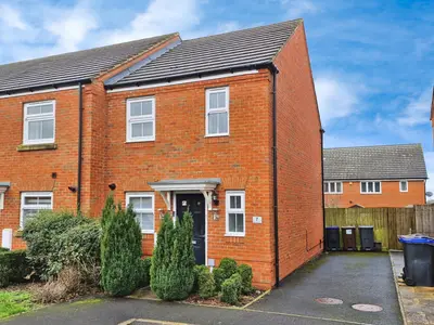 Maycock Mews, Long Buckby, NN6