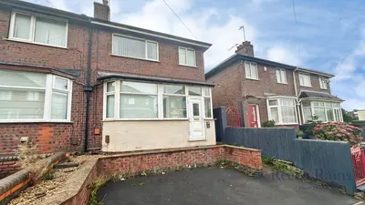 Leech Avenue, Newcastle, Staffordshire, ST5