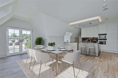 New Road, Esher, Surrey, KT10 9PG