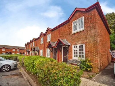 Wellington Court, Weymouth, DT4