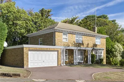 Tudor Close, Cobham, Surrey, KT11