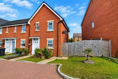 Castle Drive, Margate, Kent, CT9 4FN