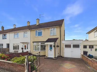 Elmleaze, Longlevens