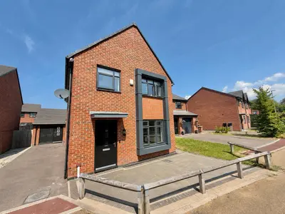 Arnfield Road, Audenshaw, M34