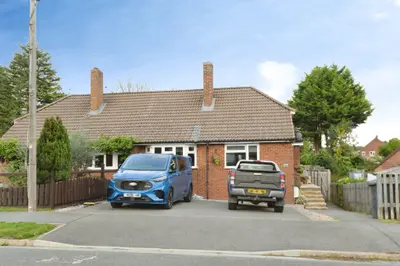 Marlow Road, Stokenchurch, HP14