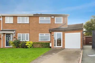 Griffiths Close, Wirral, CH49
