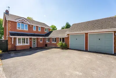 Kensington Gardens, Carlton, NG4