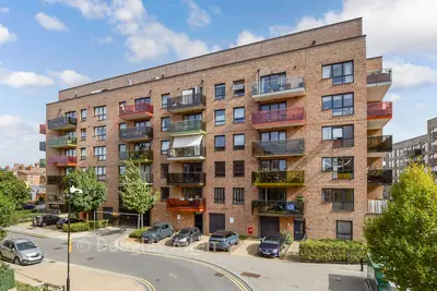Troubridge Square, Walthamstow, E17