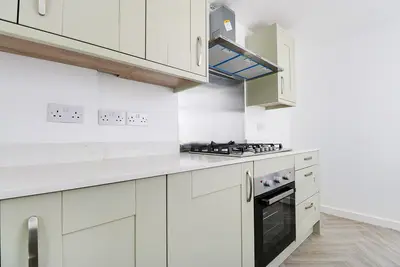 Bromford Lane, West Bromwich, B70 7HS