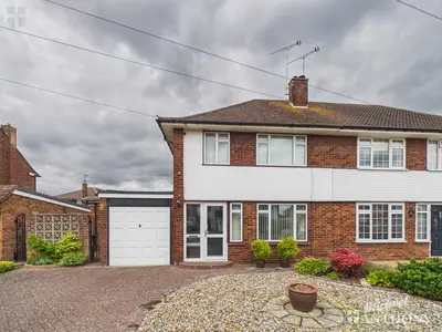 Westmorland Avenue, Aylesbury, HP21 7HS