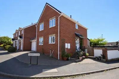 Crown Close, Chippenham