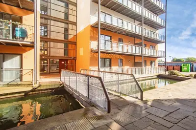 Pollard Street, Manchester, M4