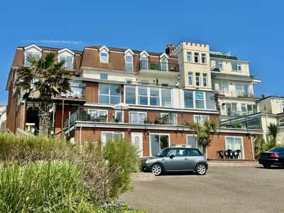 Alta Vista Road, Paignton, TQ4