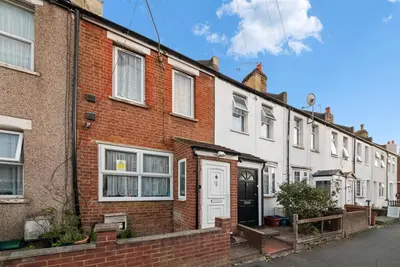 Myrtle Road, Hounslow
