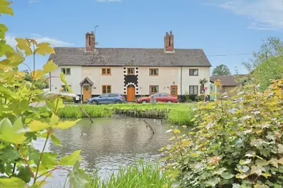 Goose Green, Ashill