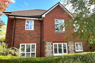Farnham Road, Liss, GU33