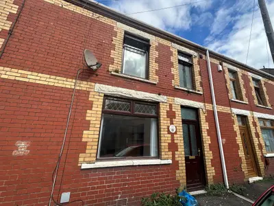 Treharne Row, Maesteg, CF34