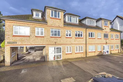 Riverside Court, Bromley, BR2