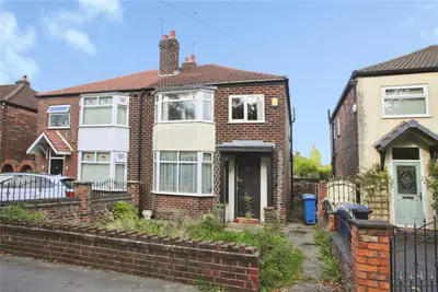 Broadstone Hall Road South, Heaton Chapel, SK4