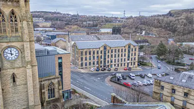 Alfred Street East, Halifax, HX1