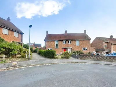 Rosehill Gardens, Abbots Langley, Hertfordshire, WD5