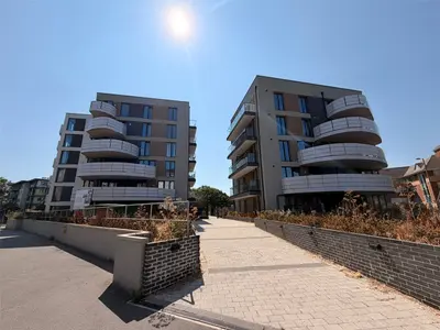 Farnborough Road, Farnborough, GU14