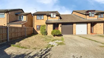 Old Brickfield Road, Aldershot, GU11