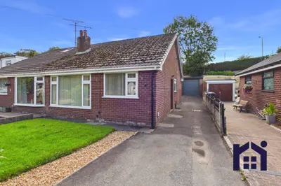 Whalley Road, Heskin, Chorley, PR7 5NY