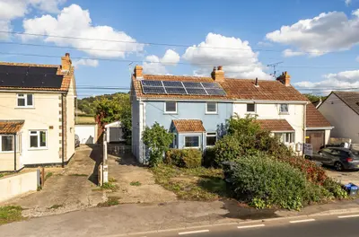 Street Road, Compton Dundon, TA11