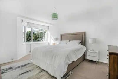 Queens Road, Richmond, TW10