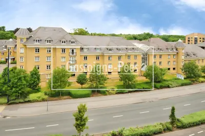 Woking Town Centre, GU21