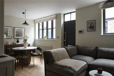 Brixtow Mews, London, SW2
