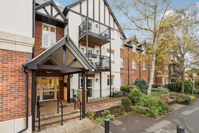 Marlow Road, Bourne End SL8 5SE