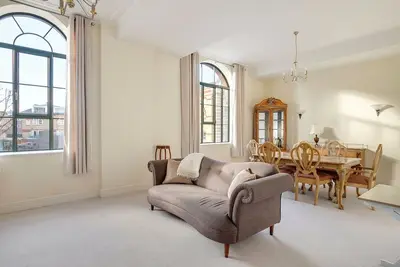 Brasenose Drive, London