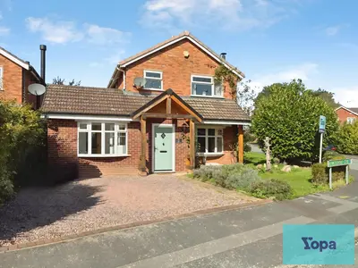 Micklewood Close, Stafford, ST19