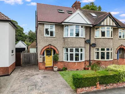 9 St. Vincents Road, Old Moulsham, Chelmsford, Essex, CM2 9PS