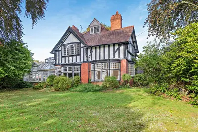 St. Georges Way, Thornton Hough, CH63